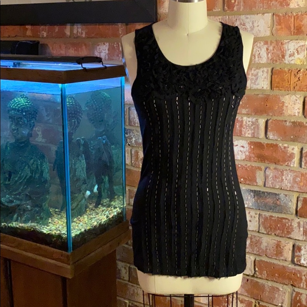 Kenar long lenght - no sleeve top